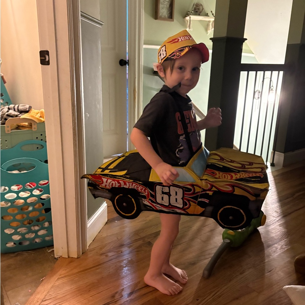Kids Costume Car Set - Black and Yellow